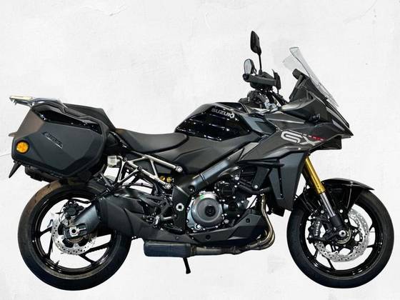 SUZUKI GSX-S1000GX ABS SUZUKI GSX-S1000GX ABS